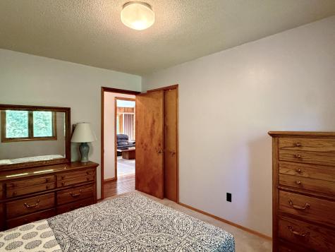 381 Corlear Drive Willsboro NY 12996