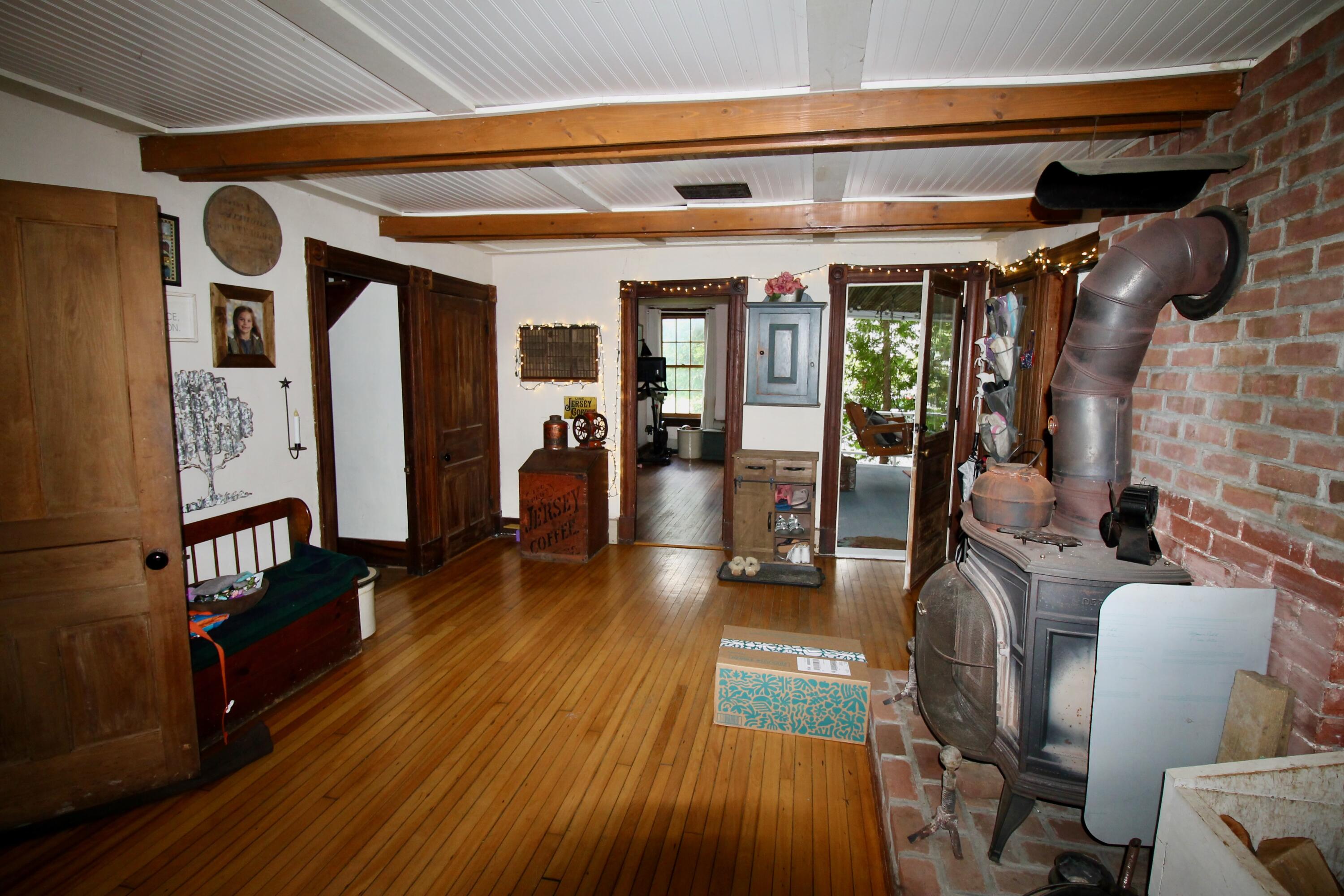 69 Old Arsenal Road Westport NY 12993