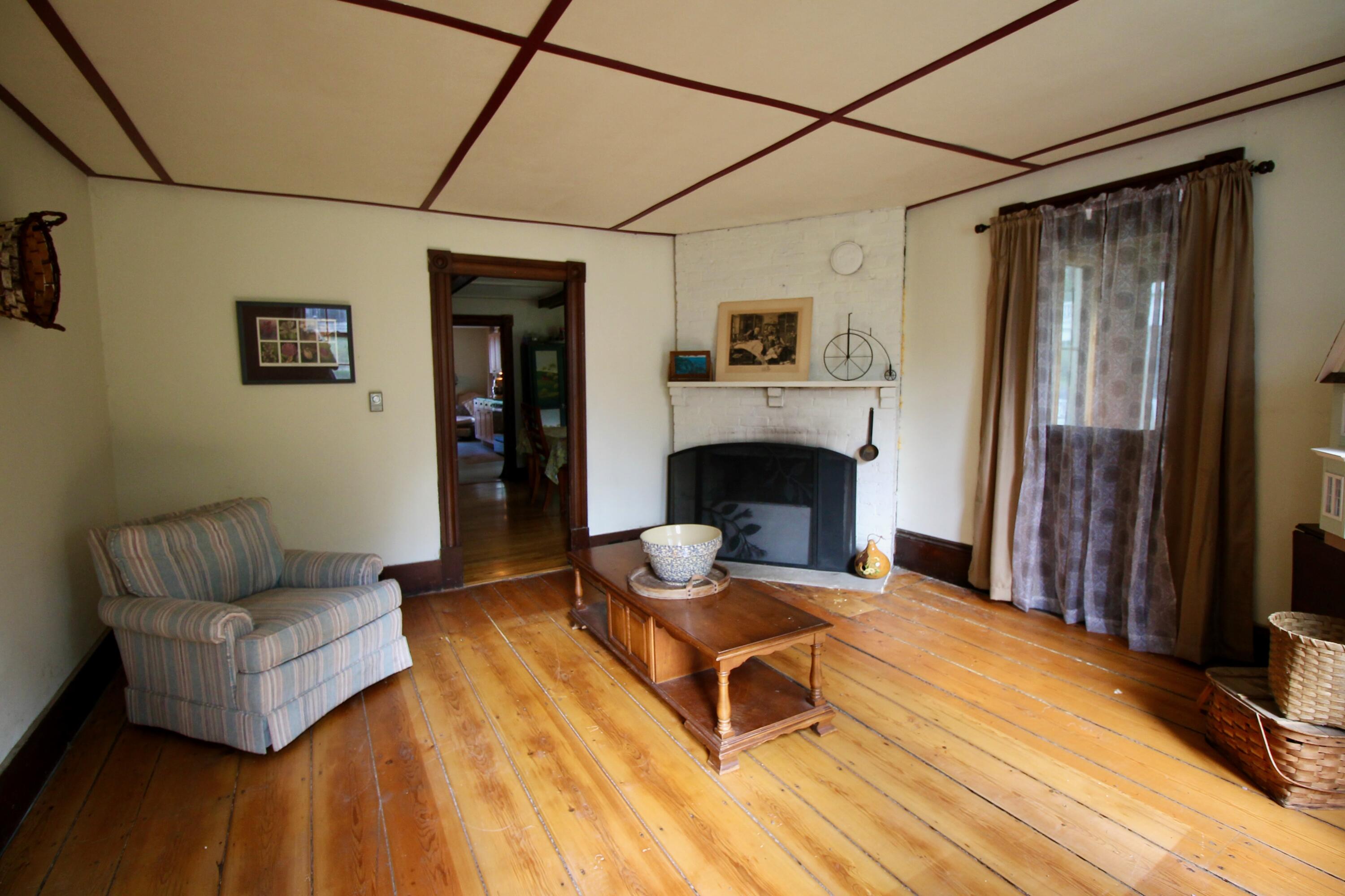 69 Old Arsenal Road Westport NY 12993