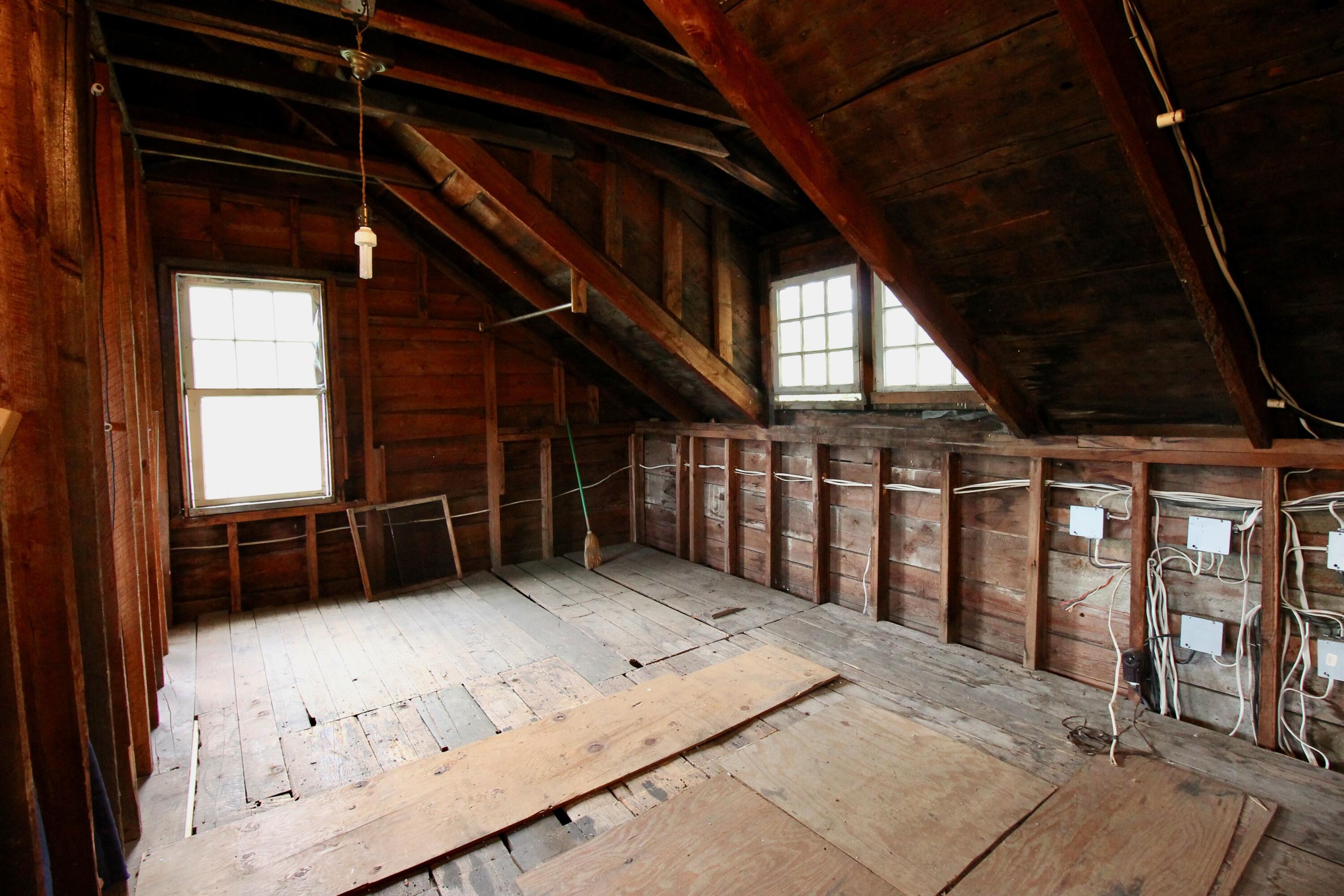 69 Old Arsenal Road Westport NY 12993
