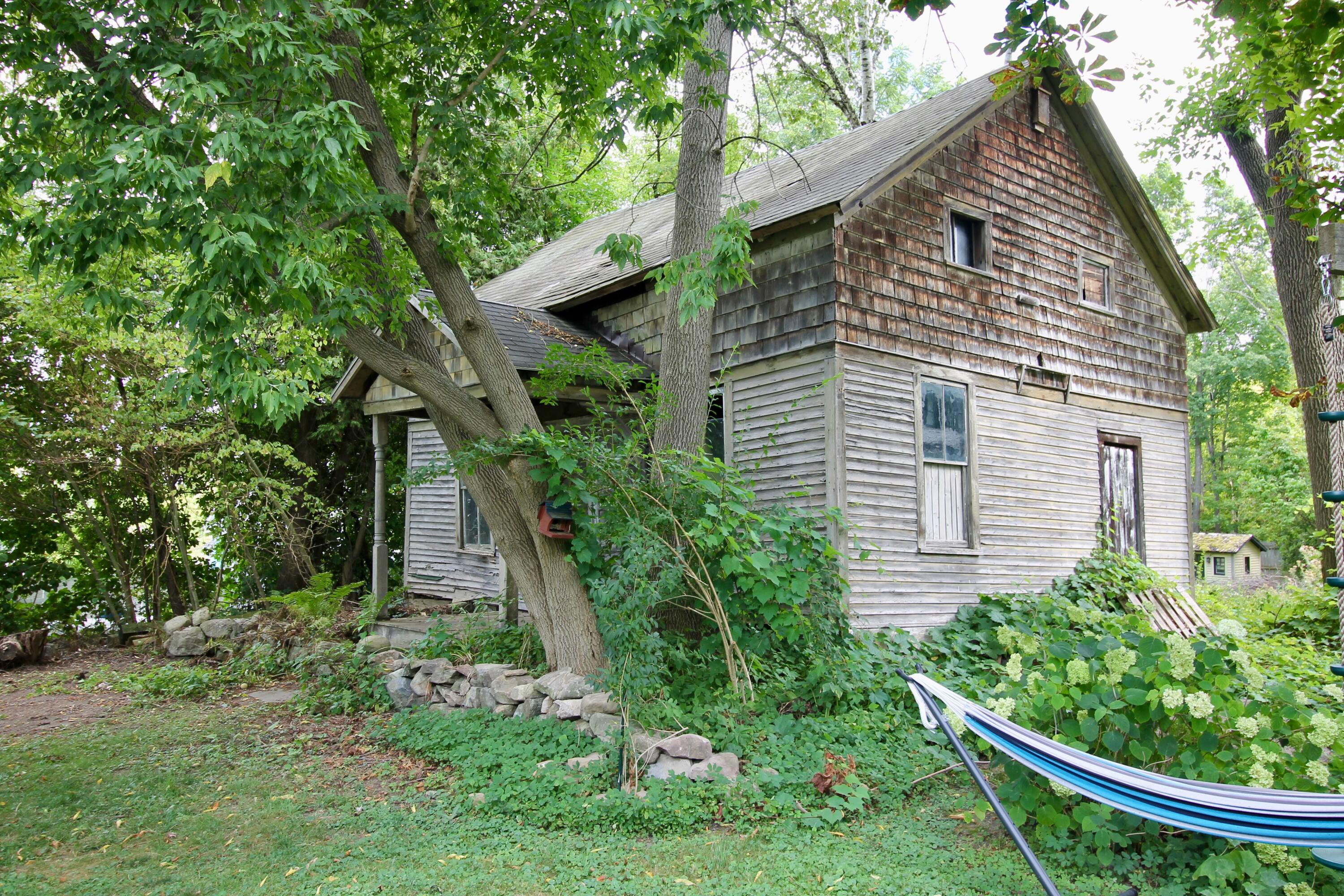 69 Old Arsenal Road Westport NY 12993