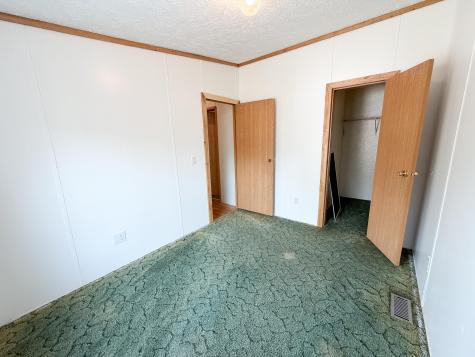24 Mcdonald Road Mooers Forks NY 12959