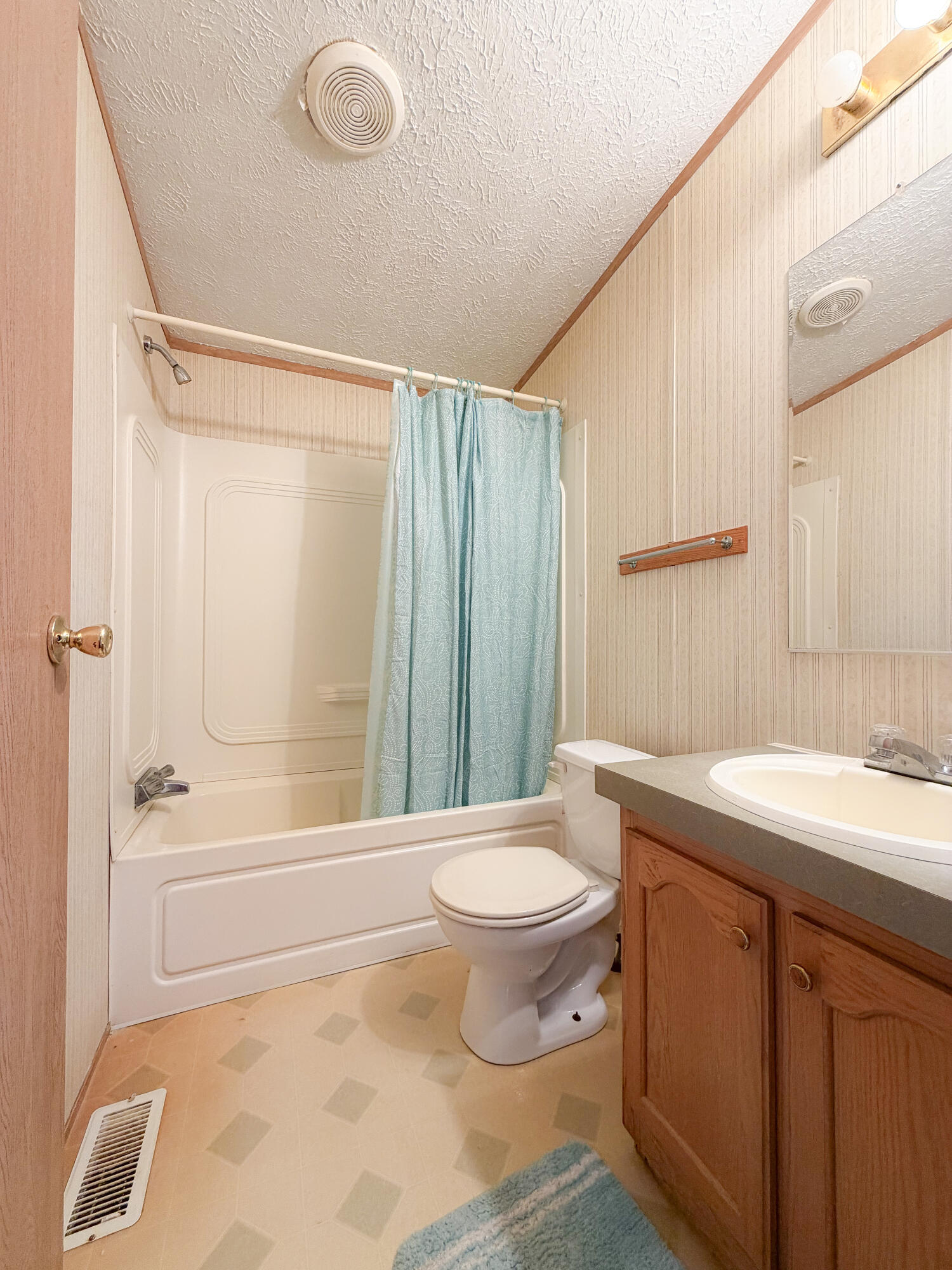 24 Mcdonald Road Mooers Forks NY 12959