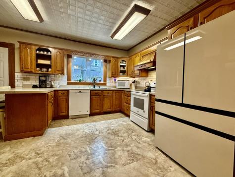 33 2nd Street Malone NY 12953
