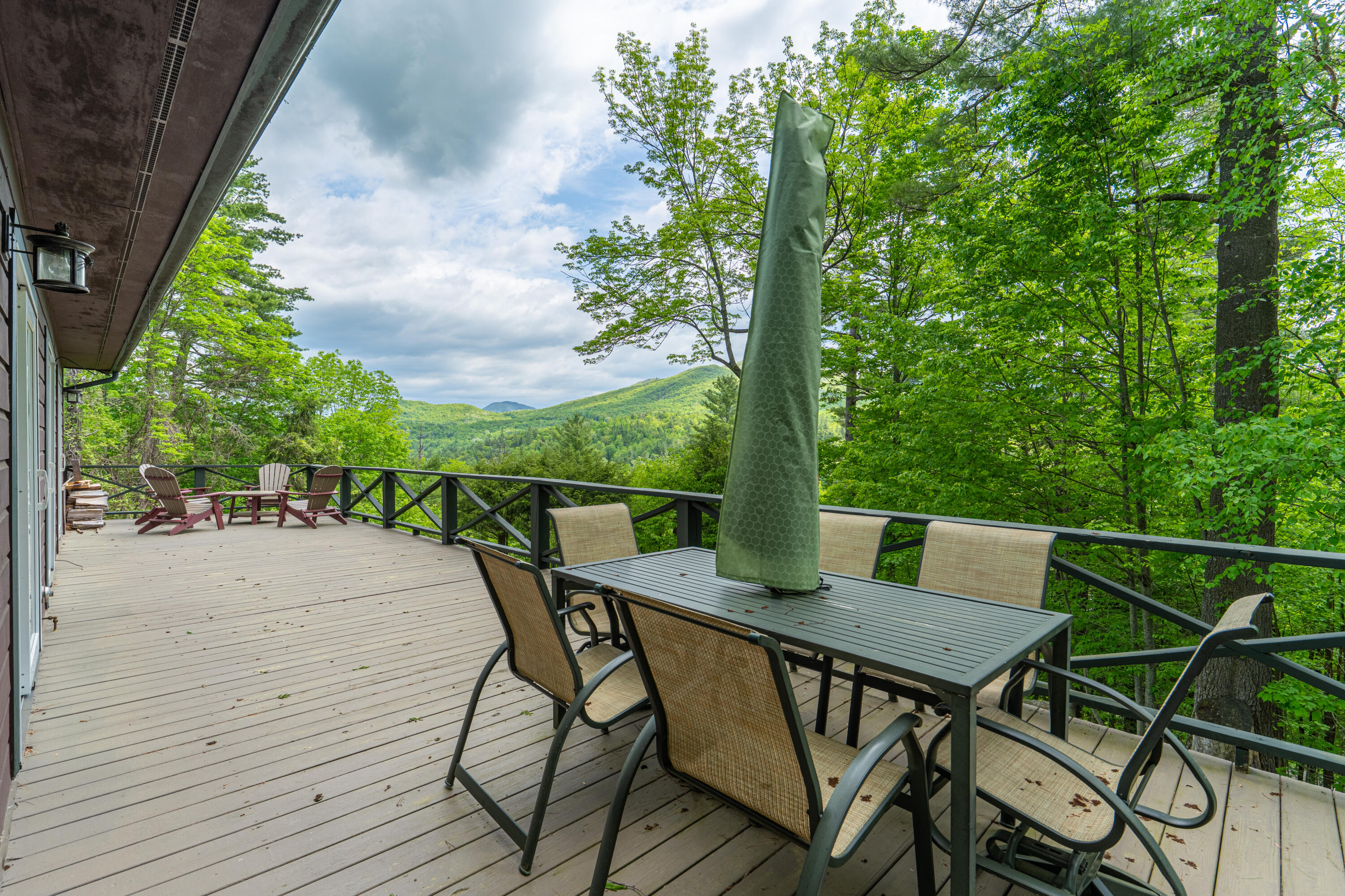 30 Bell Meadow Way Keene NY 12942