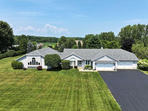 31 Ormsby Circle Peru NY 12972