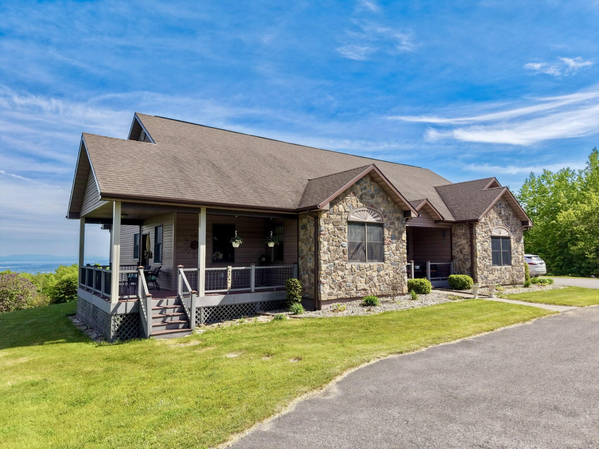 285 Agnew Road Morrisonville NY 12962