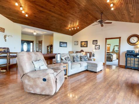 285 Agnew Road Morrisonville NY 12962