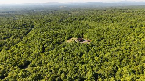 285 Agnew Road Morrisonville NY 12962