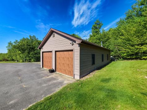 285 Agnew Road Morrisonville NY 12962