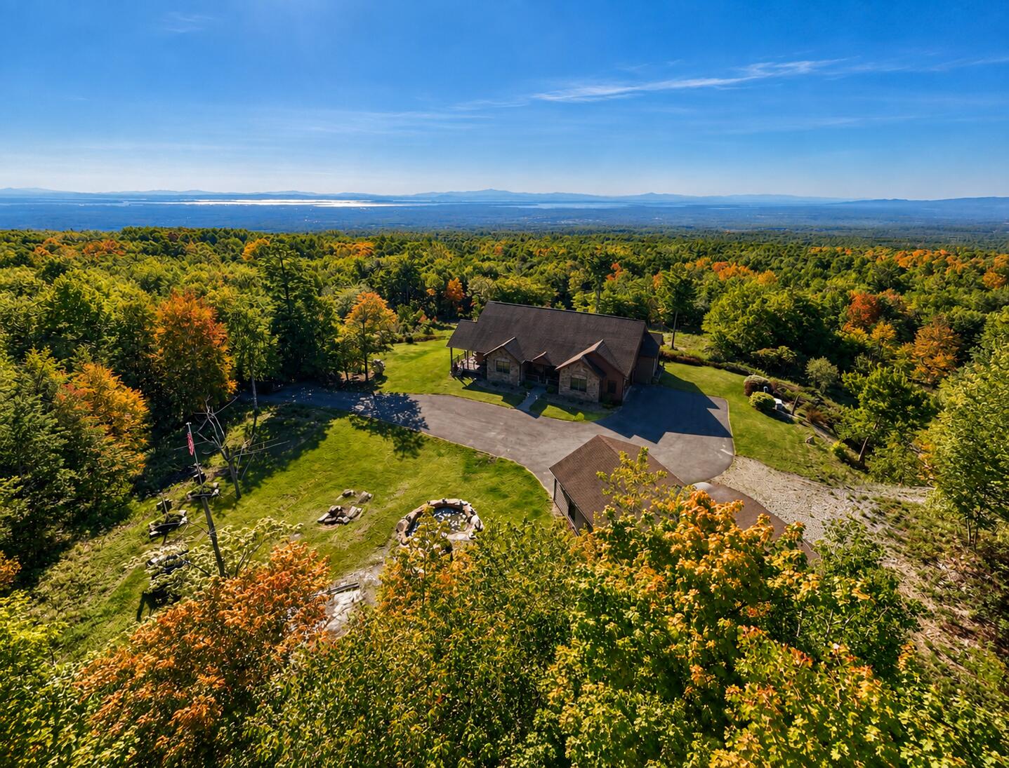 285 Agnew Road Morrisonville NY 12962