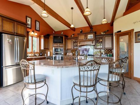285 Agnew Road Morrisonville NY 12962