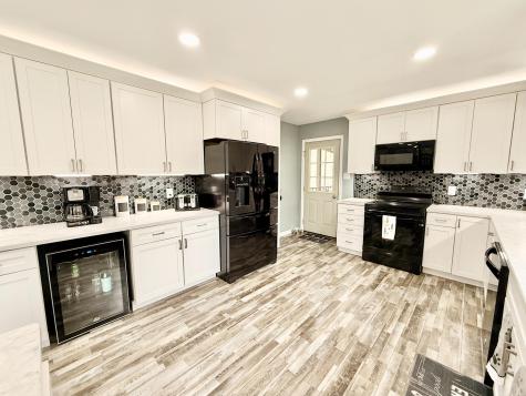 187 Fuller Road Peru NY 12972