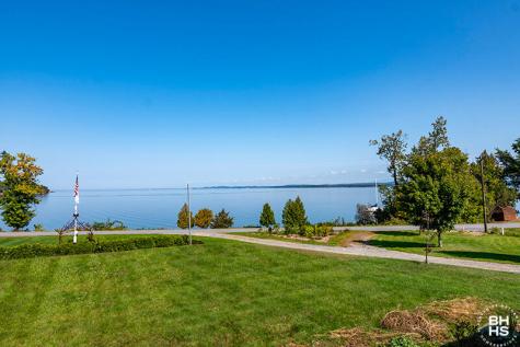 56 Albee Lane Essex NY 12936