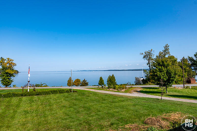 56 Albee Lane Essex NY 12936