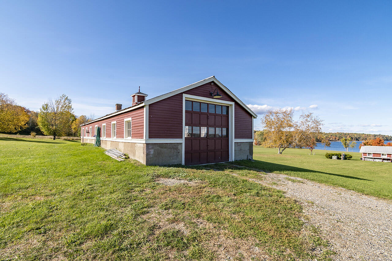56 Albee Lane Essex NY 12936