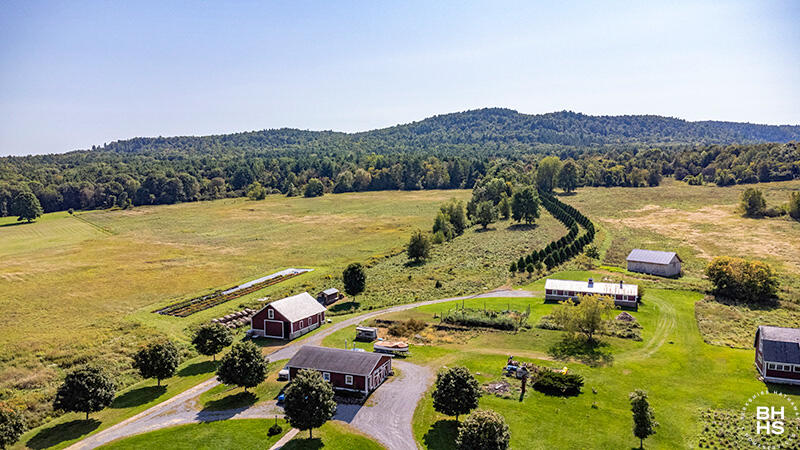 56 Albee Lane Essex NY 12936