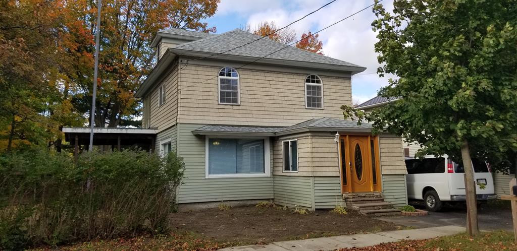 11 Collins Street Chateaugay NY 12920
