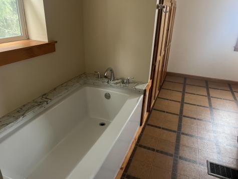 3246 New York 11b Malone NY 12953