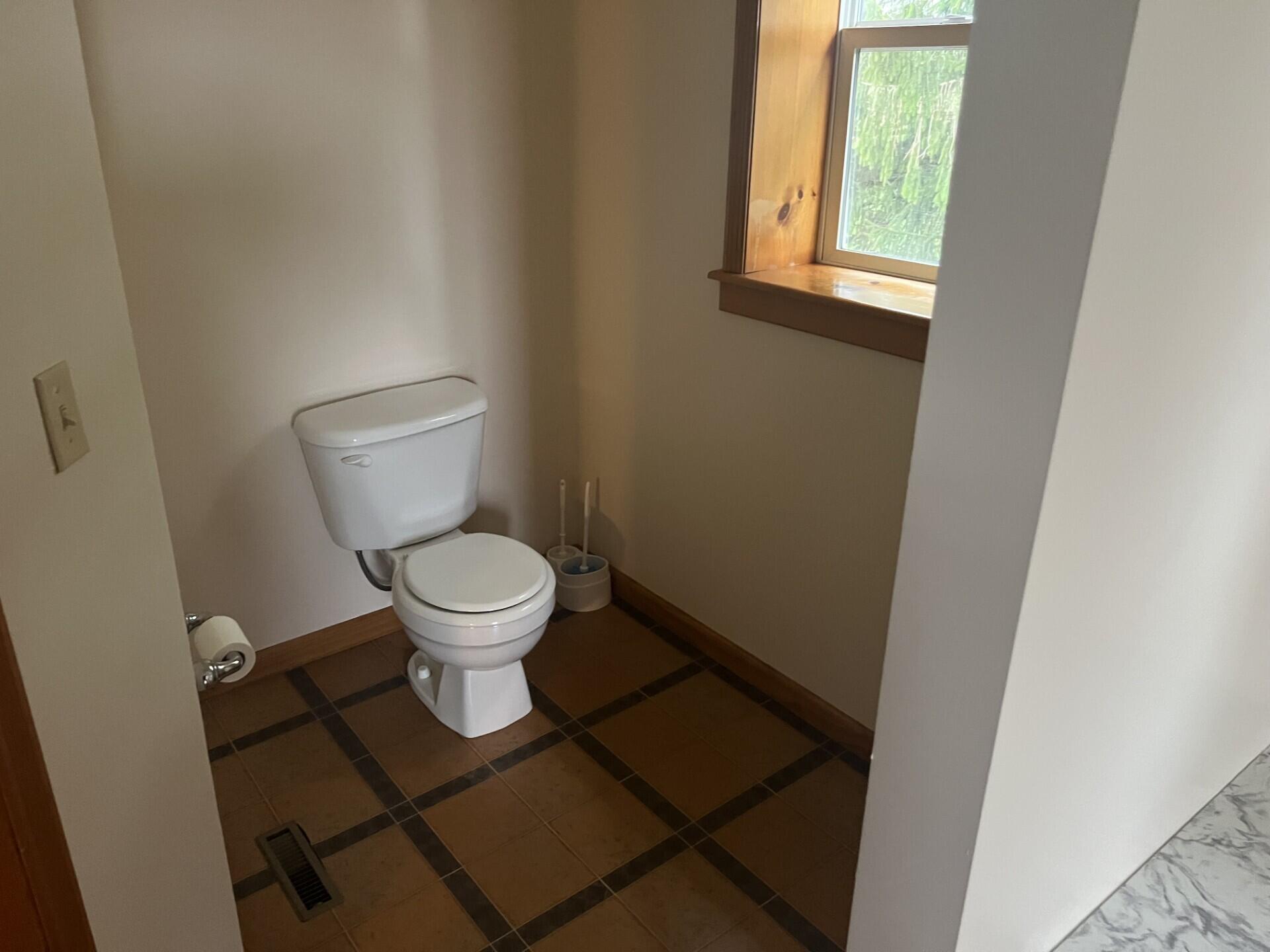 3246 New York 11b Malone NY 12953