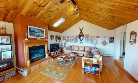 47 Spring Run Morrisonville NY 12962