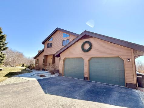 47 Spring Run Morrisonville NY 12962