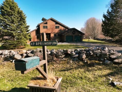 47 Spring Run Morrisonville NY 12962