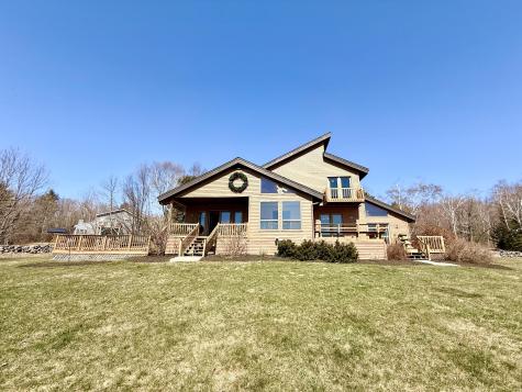 47 Spring Run Morrisonville NY 12962