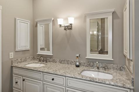 1 Ormsby Circle Peru NY 12972