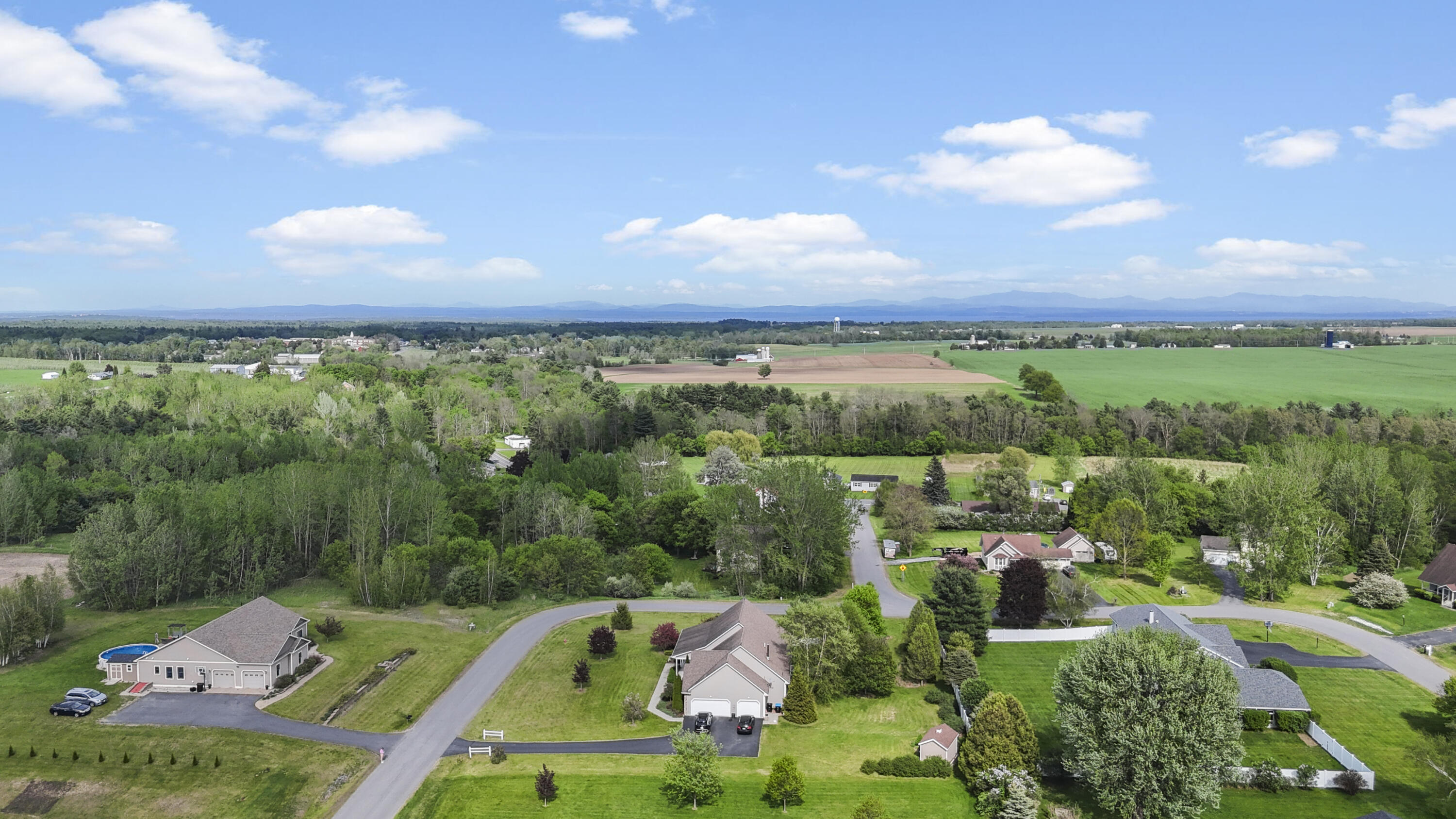 1 Ormsby Circle Peru NY 12972