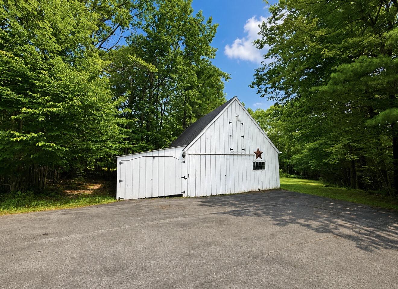 124 Mc Garr Road Peru NY 12972