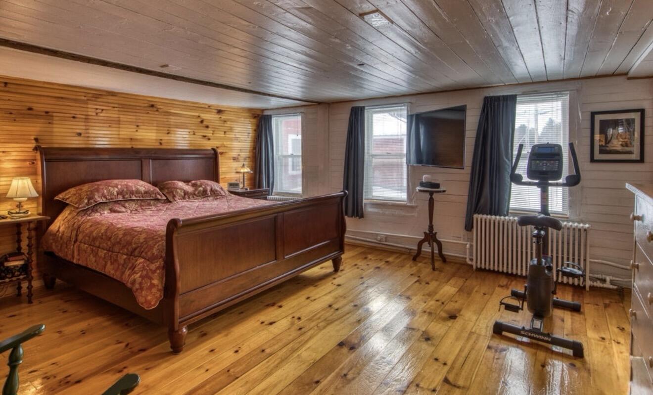 143 Averyville Lane Lake Placid NY 12946