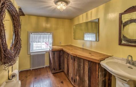 143 Averyville Lane Lake Placid NY 12946