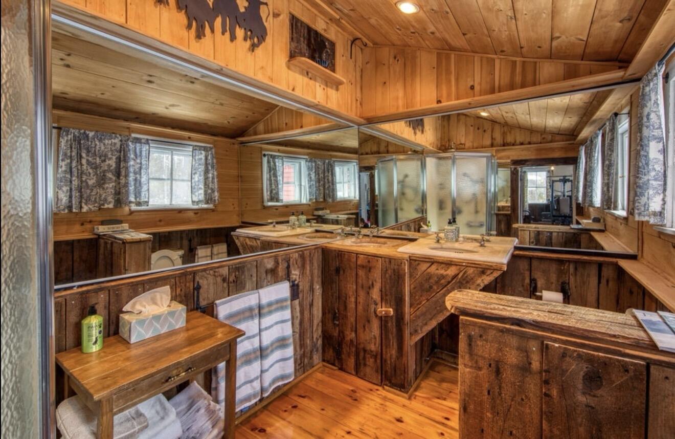 143 Averyville Lane Lake Placid NY 12946