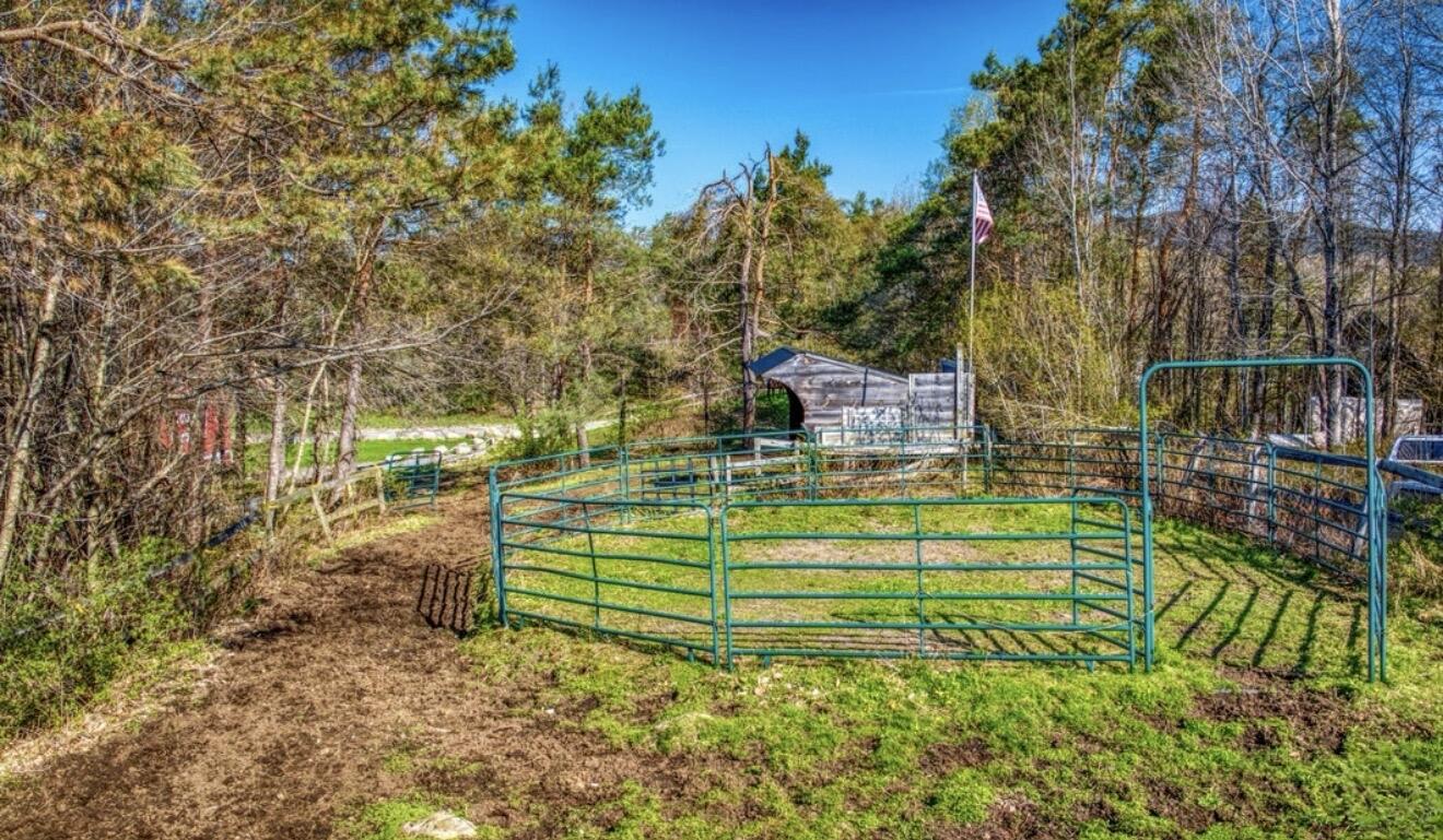 143 Averyville Lane Lake Placid NY 12946