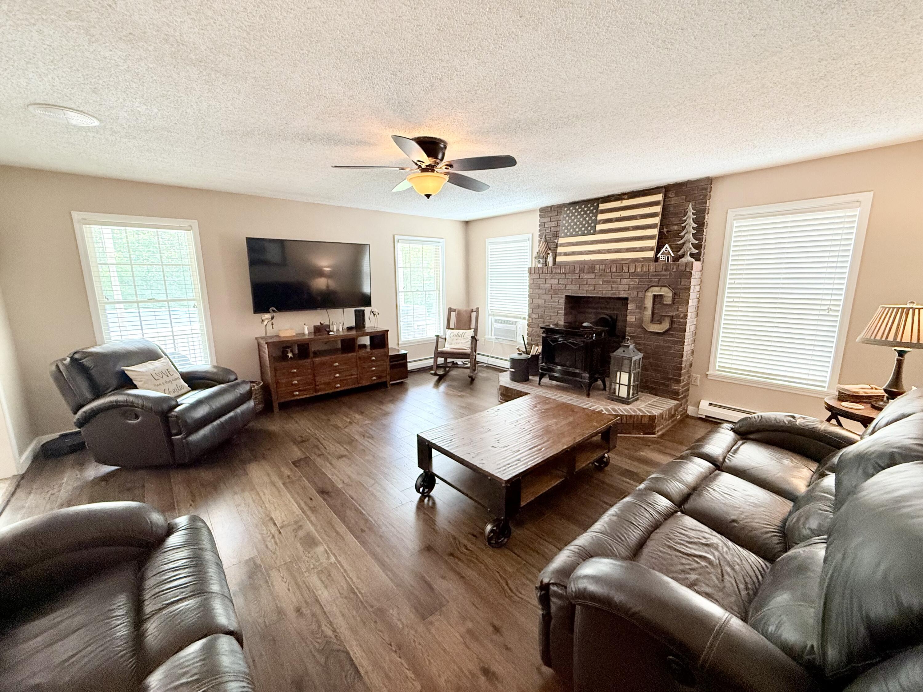 1 Timberline Drive Morrisonville NY 12962