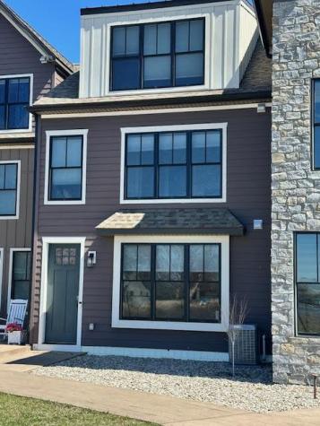 8 Lennox Way Plattsburgh NY 12901