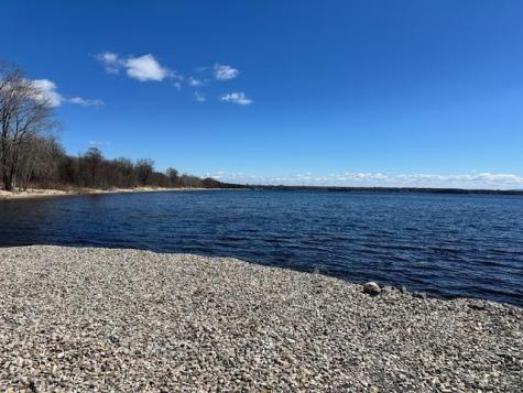 8 Lennox Way Plattsburgh NY 12901