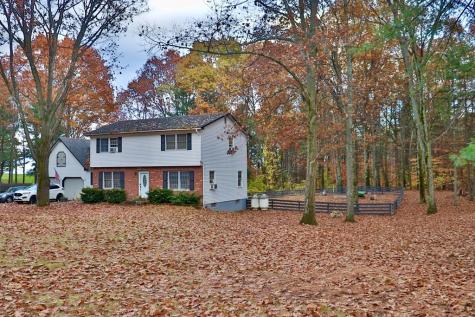 9 Oakdale Drive Peru NY 12972