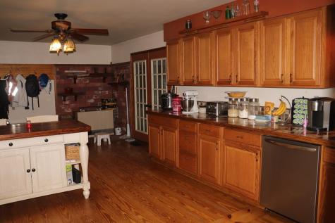 9 Oakdale Drive Peru NY 12972