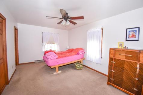24 Meadowvale Road Plattsburgh NY 12901
