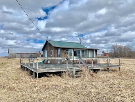 17 Bechard Road Champlain NY 12919