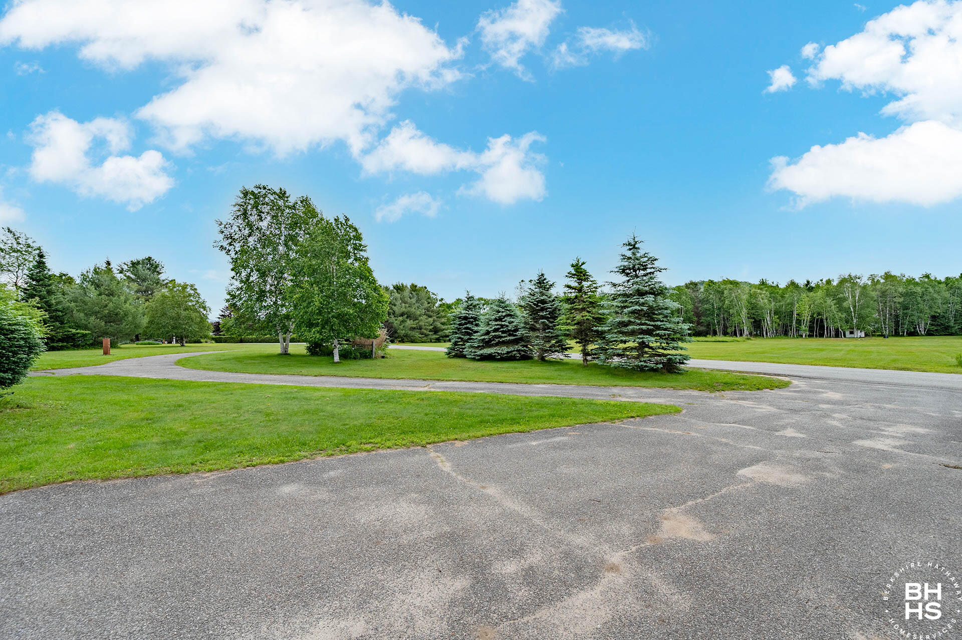 13 Meadow Road Saranac Lake NY 12983