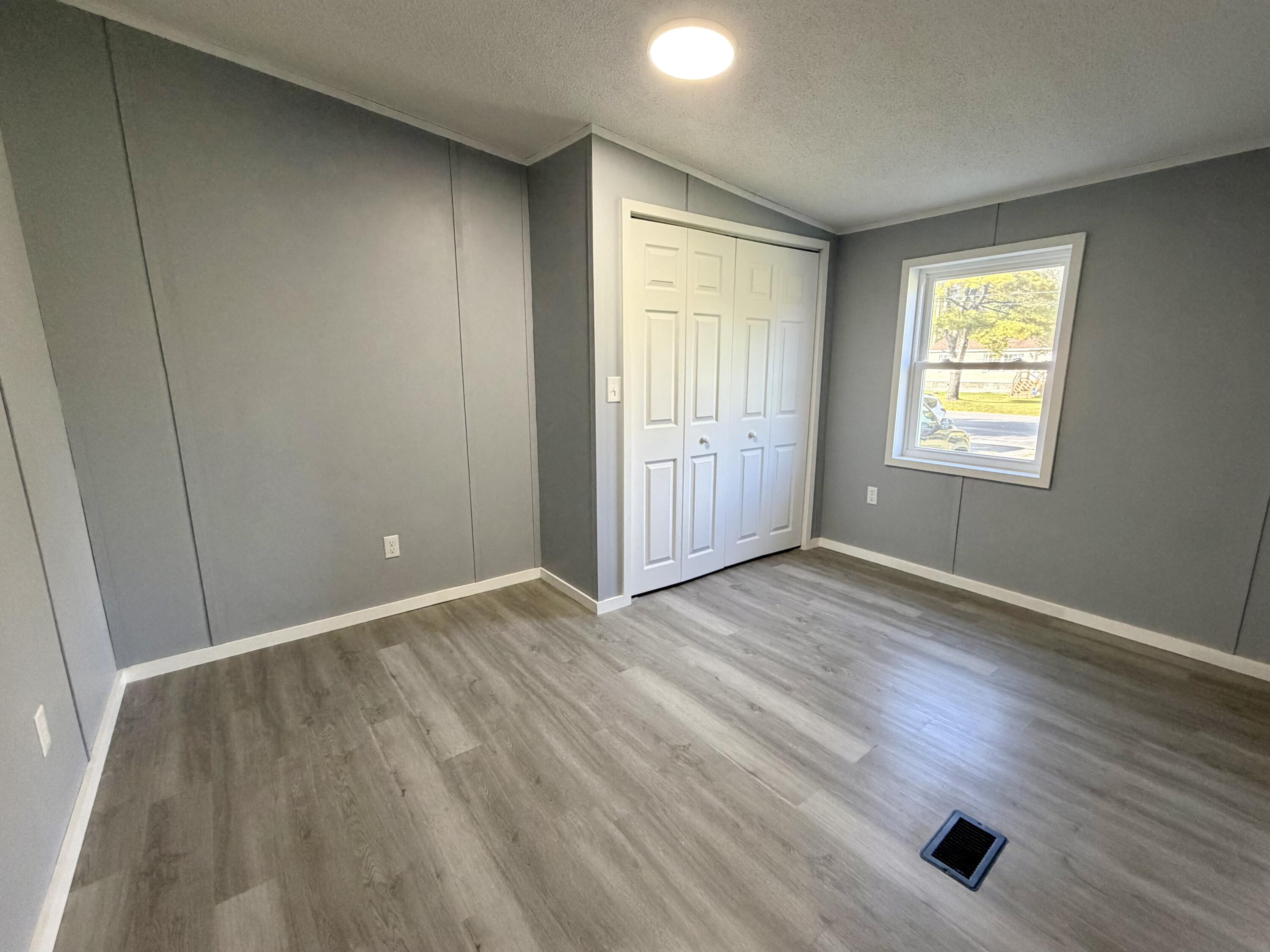 5 Romeo Circle Plattsburgh NY 12901