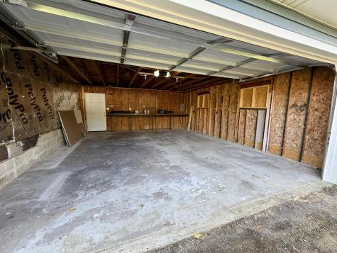 5 Romeo Circle Plattsburgh NY 12901