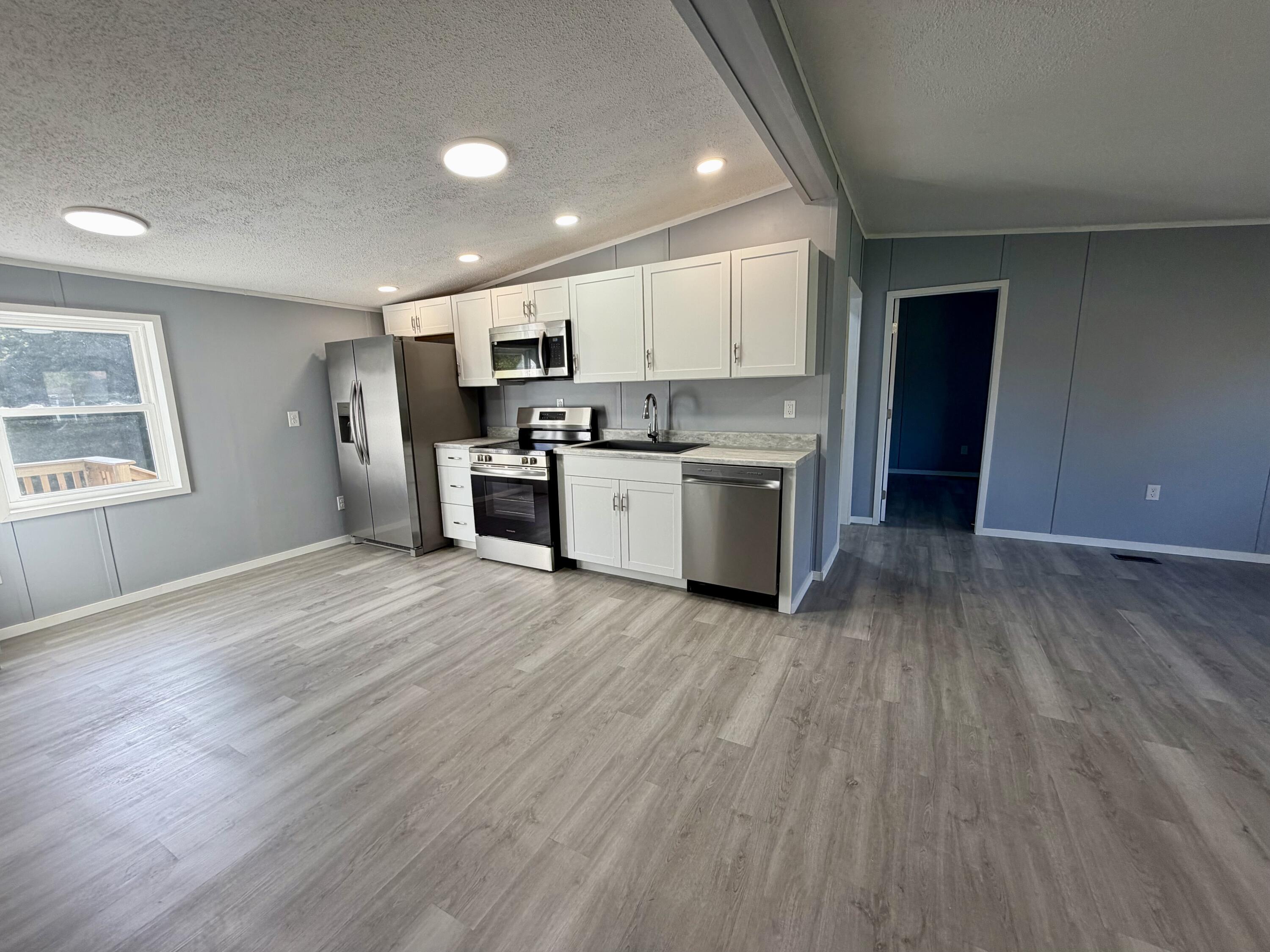 5 Romeo Circle Plattsburgh NY 12901