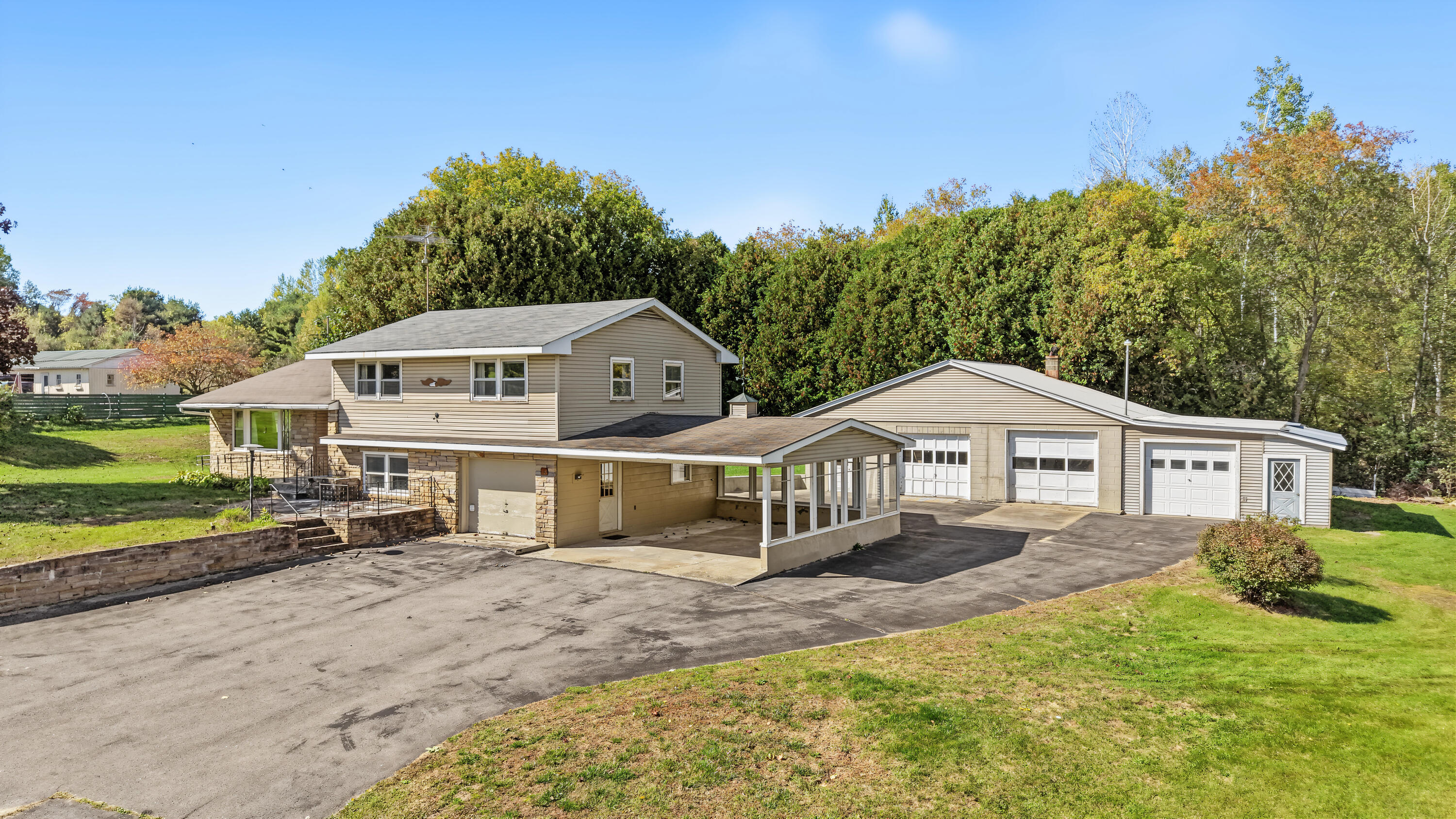 184 River Road Peru NY 12972