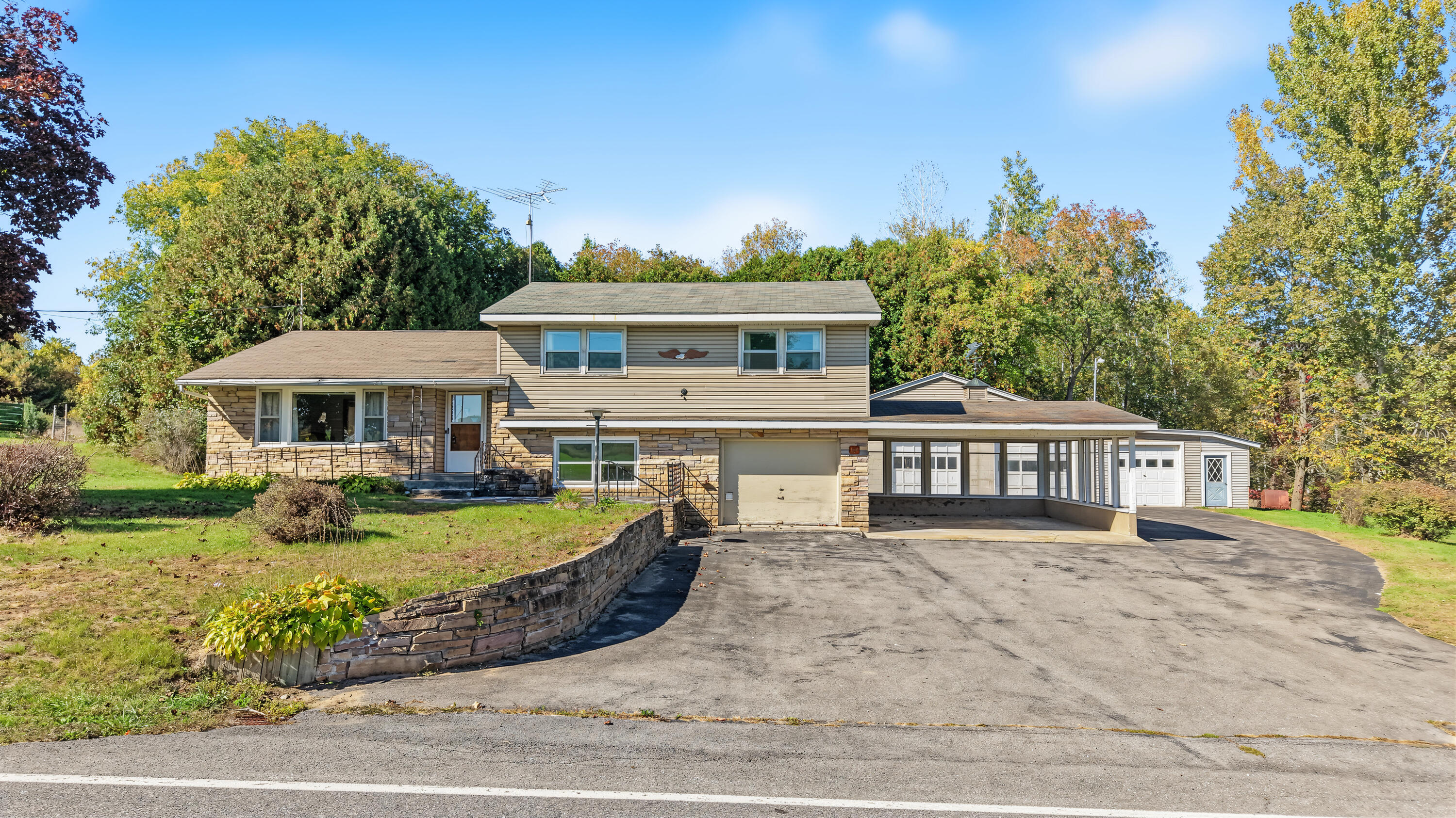 184 River Road Peru NY 12972