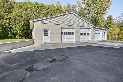 184 River Road Peru NY 12972