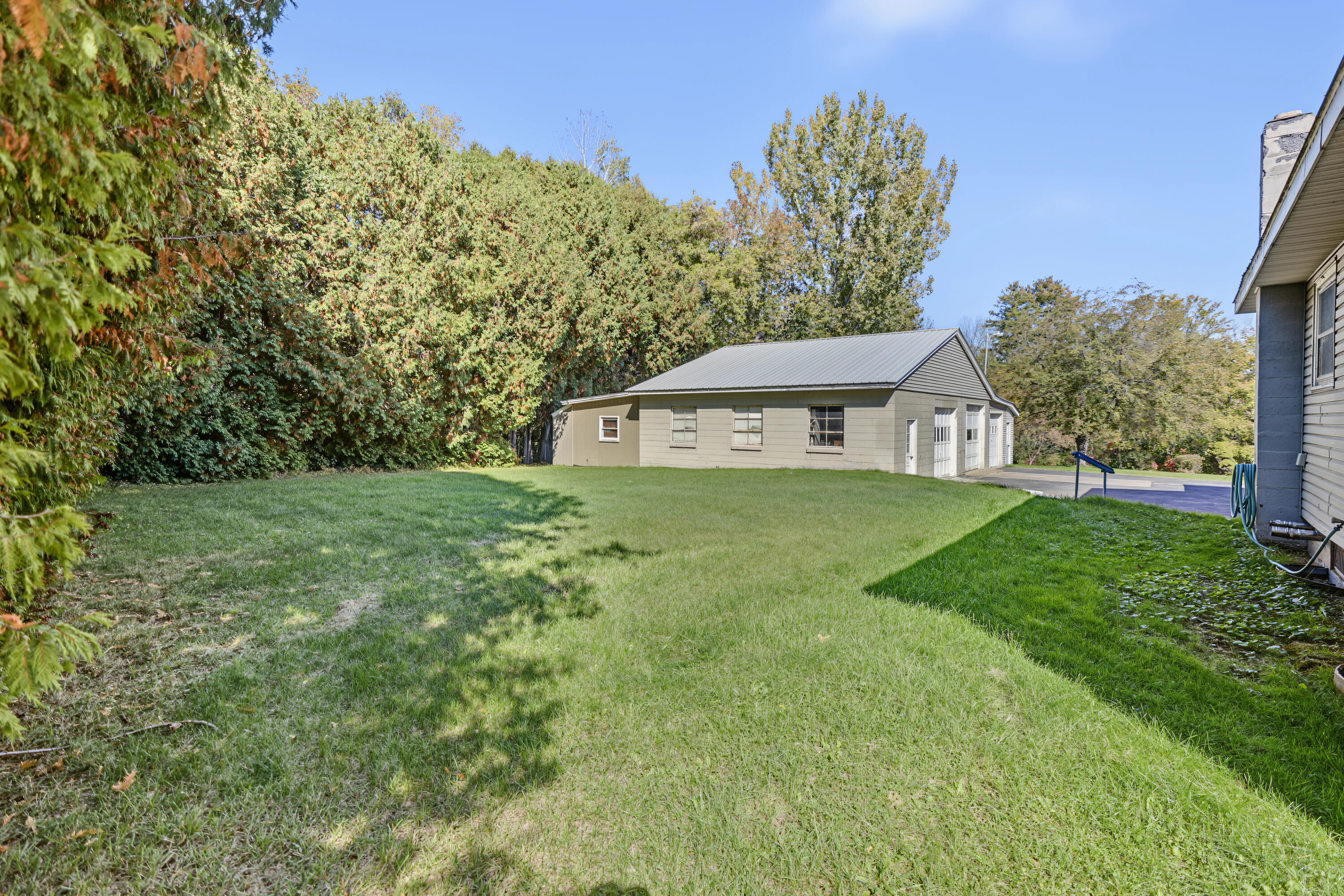 184 River Road Peru NY 12972